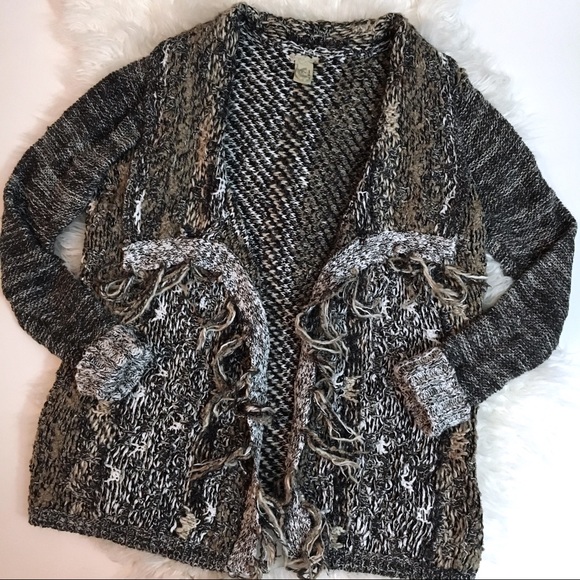 gimmicks by BKE Sweaters - Buckle gimmicks by bke open fringe rug sweater